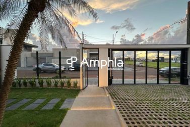 Casa &agrave; venda - 230m&sup2; - Recanto Tropical