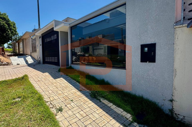 Casa &agrave; venda - 123m&sup2; - Jardim Cima