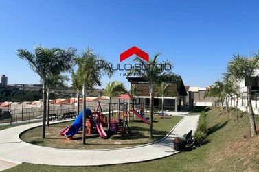 Terreno &agrave; venda - 324m&sup2; - Condom&iacute;nio Residencial Royal Garden