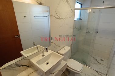 Apartamento para alugar - 110m&sup2; - ZONA II