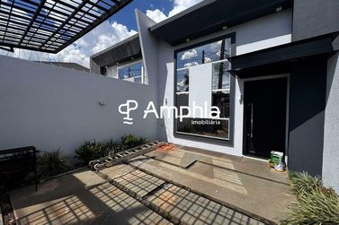 Casa &agrave; venda - 68m&sup2; - Santa Felicidade