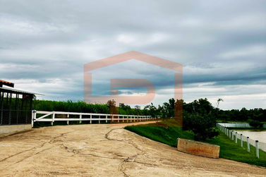 S&iacute;tio &agrave; venda - Rodovia Antonio Pedroso