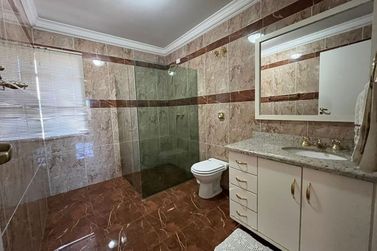 Sobrado &agrave; venda - 