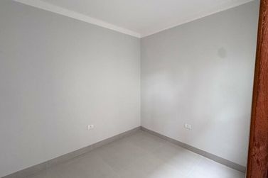 Casa &agrave; venda - 90m&sup2; - JD AEROPORTO