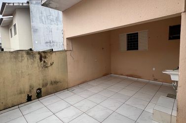 Casa para alugar - 80m&sup2; - Parque Bandeirantes
