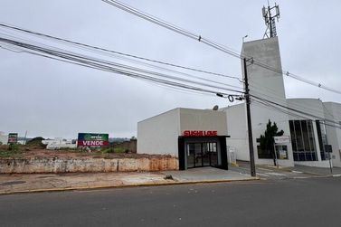 Terreno &agrave; venda - 2262m&sup2; - Zona III