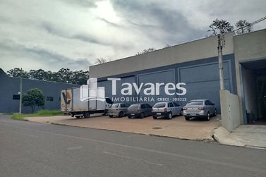 Sal&atilde;o Comercial para alugar - 700m&sup2; - Jardim Santiago