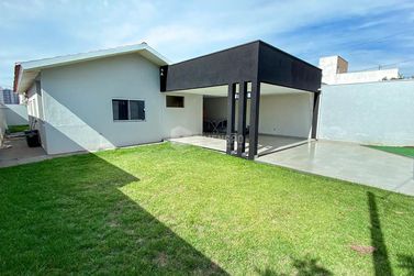 Casa &agrave; venda - 143m&sup2; - Condom&iacute;nio Parque das Grevilhas