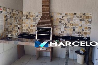 Ch&aacute;cara &agrave; venda - 2000m&sup2; - PR - 580
