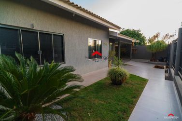 Casa &agrave; venda - 130m&sup2; - Parque do Lago