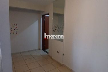 Sal&atilde;o Comercial para alugar - 120m&sup2; - Zona I