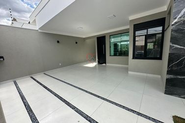 Casa &agrave; venda - 110m&sup2; - Jardim Cima