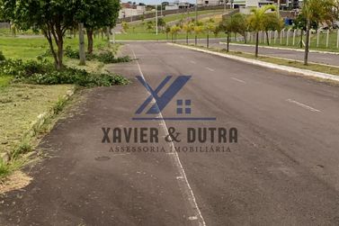 Terreno &agrave; venda - 560m&sup2; - Avenida De Frente Ao Shopping Palladium