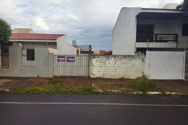 Terreno para alugar - 233m&sup2; - Parque Presidente