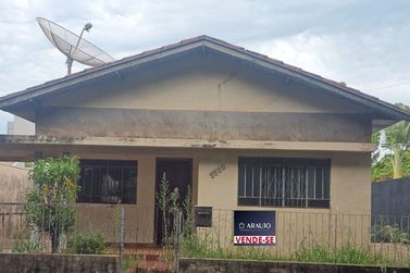 Terreno &agrave; venda - 490m&sup2; - Zona II