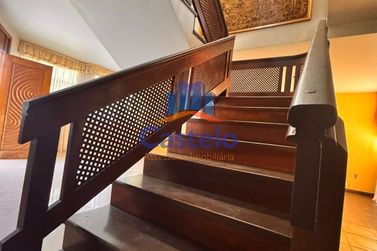 Casa para alugar - 310m&sup2; - ZONA II