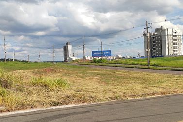 Terreno &agrave; venda - 572m&sup2; - Residencial Interlagos