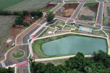 Terreno &agrave; venda - 205m&sup2; - Cristo Rei
