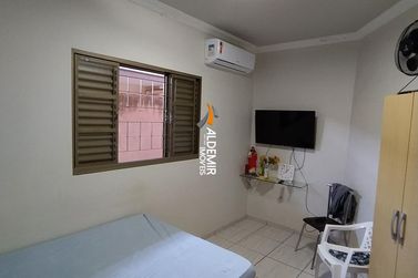 Casa &agrave; venda - 146m&sup2; - Zona 4