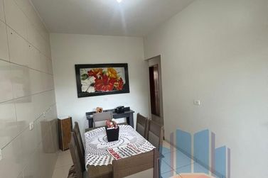 Casa &agrave; venda - 80m&sup2; - Jardim Gar&ccedil;as