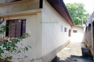 Casa &agrave; venda - 140m&sup2; - Zona Armazem