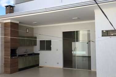 Sobrado &agrave; venda - 209m&sup2; - Zona III