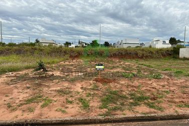 Terreno &agrave; venda - 214m&sup2; - JARDIM AEROPORTO III