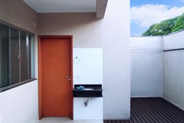 Casa &agrave; venda - 257m&sup2; - ZONA VII