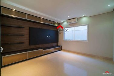 Casa &agrave; venda - 347m&sup2; - Residencial Royal Garden