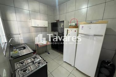Casa &agrave; venda - 100m&sup2; - Parque Tarum&atilde;