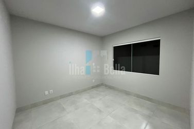 Casa &agrave; venda - Zona IV