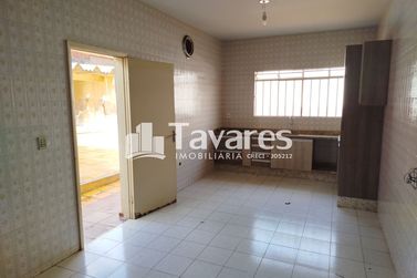 Casa &agrave; venda - Zona II