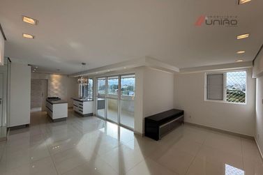 Apartamento &agrave; venda - 126m&sup2; - Zona I