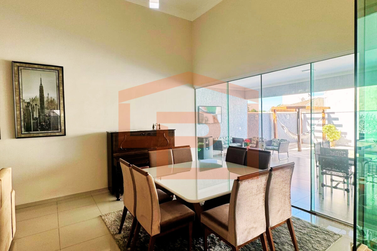 Casa &agrave; venda - 214m&sup2; - Jardim Tamoio