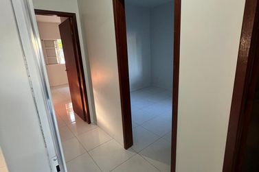 Casa para alugar - 100m&sup2; - Jardim Alphavile