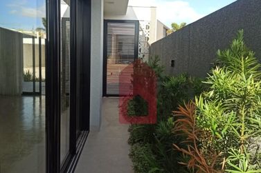 Casa &agrave; venda - 141m&sup2; - PAYSAGE ESSENZA CONDOM&Iacute;NIO