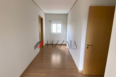 Apartamento &agrave; venda - 180m&sup2; - Zona III