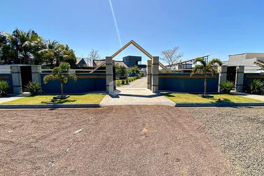 Casa &agrave; venda - 310m&sup2; - Perimetro Urbano Serra Dos Dourados