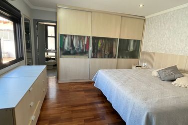 Casa &agrave; venda - 307m&sup2; - Zona I-a