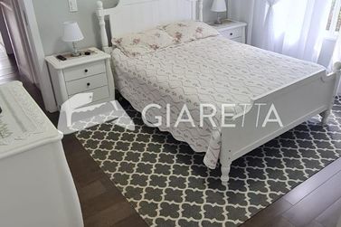 Casa &agrave; venda - 204m&sup2; - JARDIM PANCERA