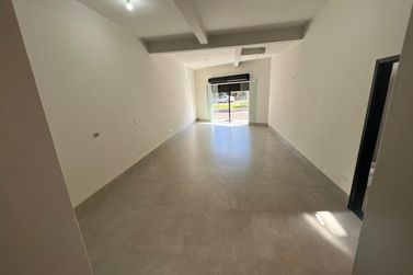 Sala Comercial para alugar - 60m&sup2; - Zona V