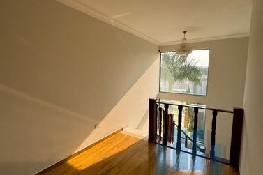 Casa &agrave; venda - 380m&sup2; - Jardim Imigrantes II