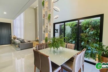 Casa &agrave; venda - 281m&sup2; - Euro Park