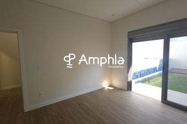 Casa &agrave; venda - 327m&sup2; - Vila Industrial
