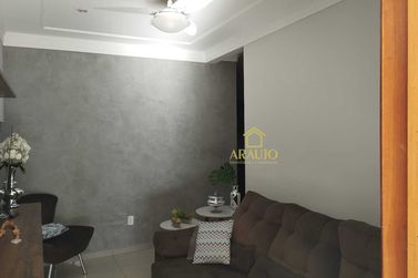 Casa &agrave; venda - 178m&sup2; - Zona VI