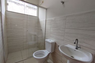 Casa para alugar - 590m&sup2; - ZONA VI