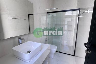 Casa &agrave; venda - 135m&sup2; - -