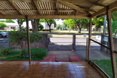 Casa para alugar - ZONA VI