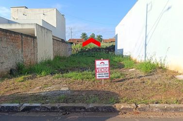 Terreno &agrave; venda - Jardim Pimentel