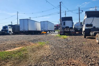 Terreno &agrave; venda - Sa&iacute;da para Gua&iacute;ra